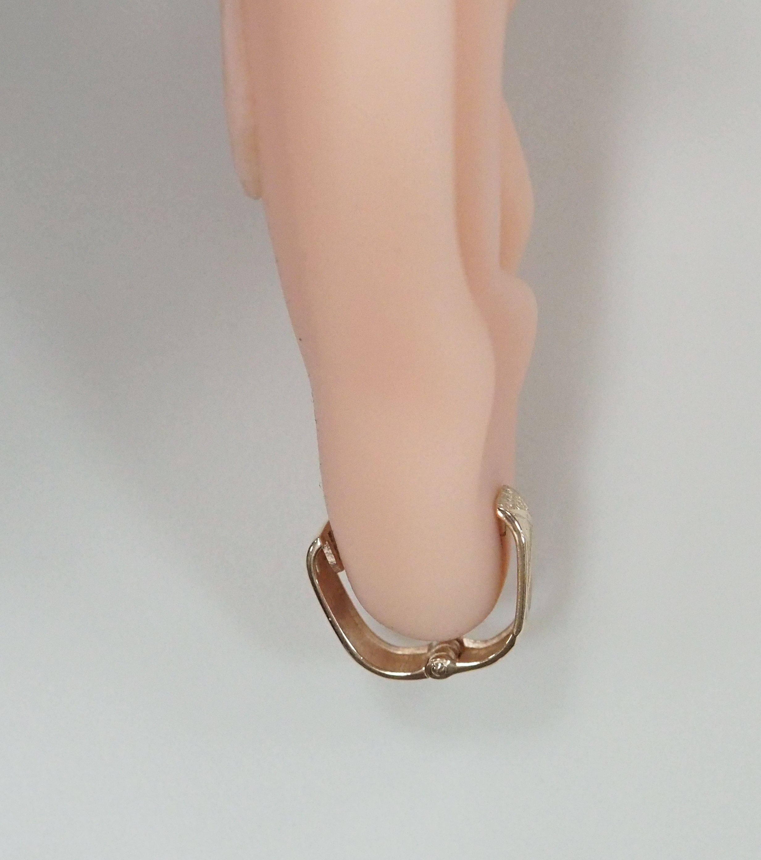 Серьги из золота